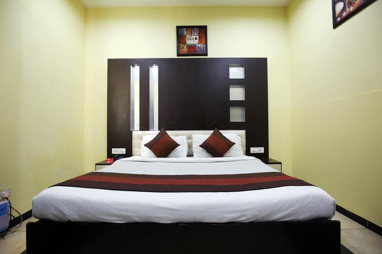 Hotel Mm Yellowuds Amritsar Extérieur photo