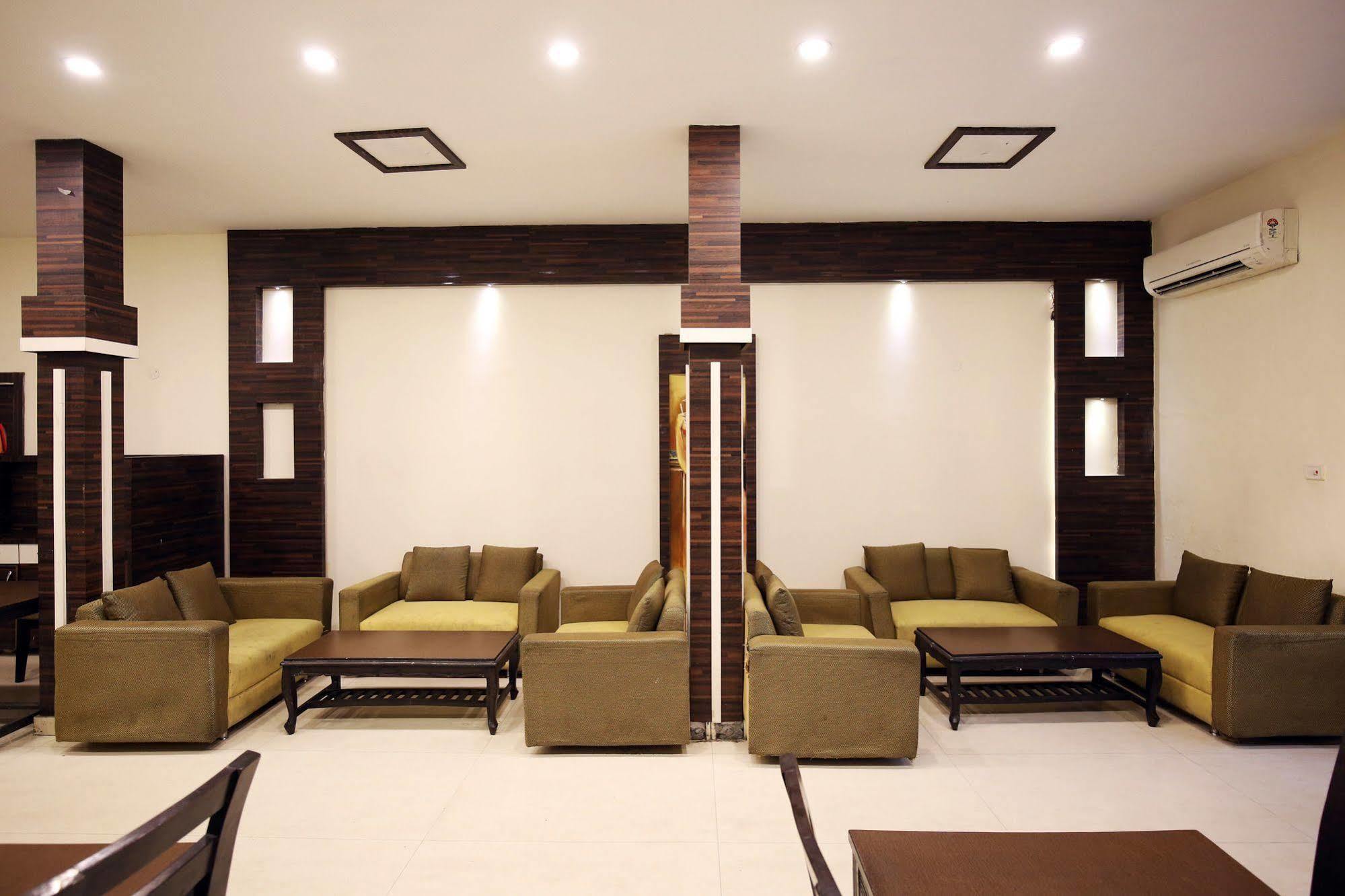 Hotel Mm Yellowuds Amritsar Extérieur photo